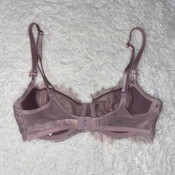 Vs Unlined Lace Bra - Picture 2 of 4